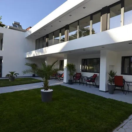 בית הארחה Caelia 3*