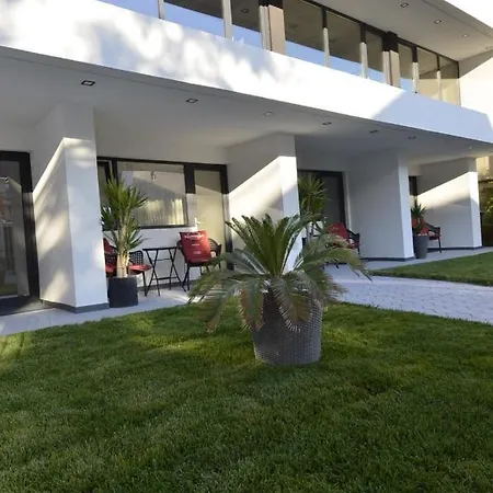 Caelia Guest house 3*
