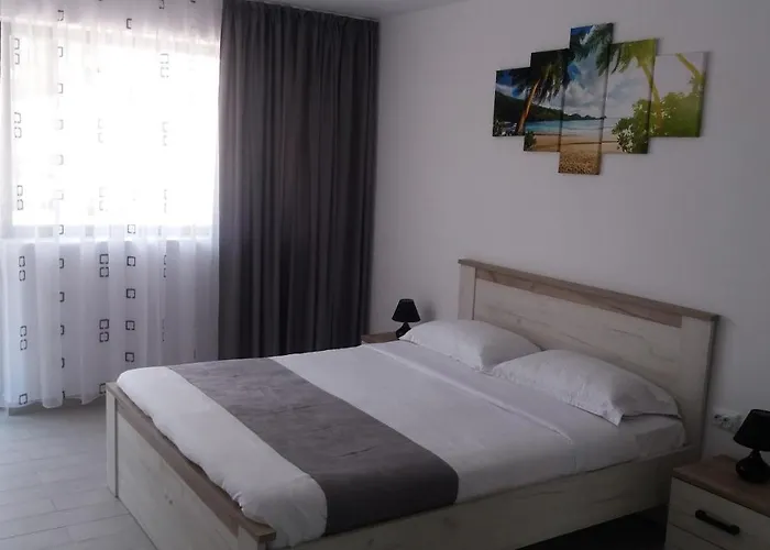 Pensión Caelia Costinesti